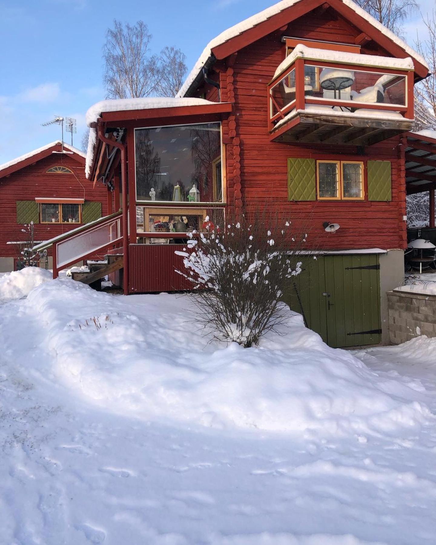 Mysigt Boende I Raettvik Med Utsikt Oever Siljan エクステリア 写真