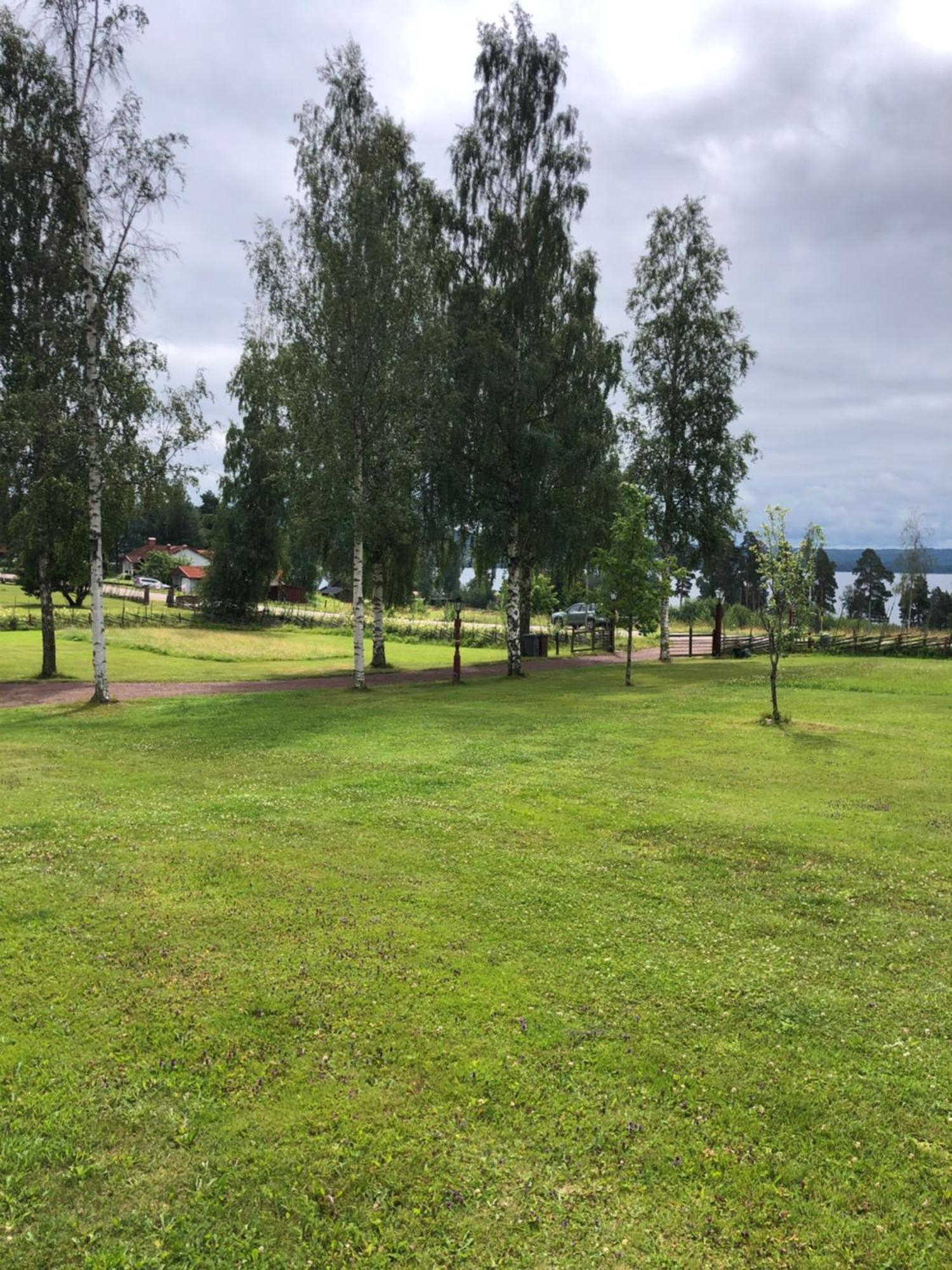 Mysigt Boende I Raettvik Med Utsikt Oever Siljan エクステリア 写真